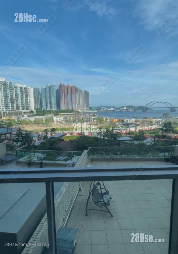 Corinthia By The Sea Rental 3 Bedrooms , 2 Bathrooms 975 ft²