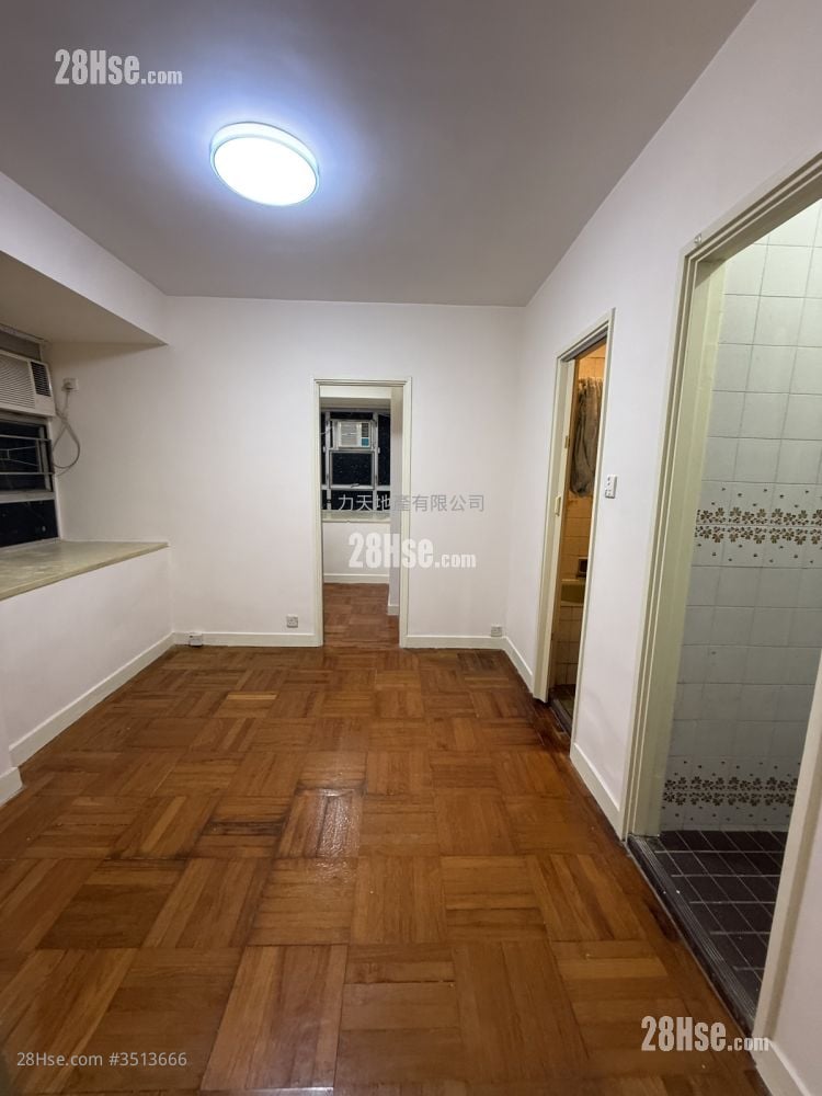 Greenwood Garden Sell 271 ft²