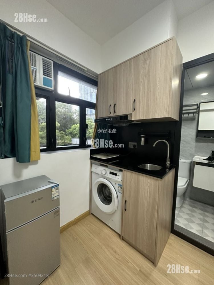 Lyton Building Rental 1 Bedroom , 1 Bathroom 200 ft²