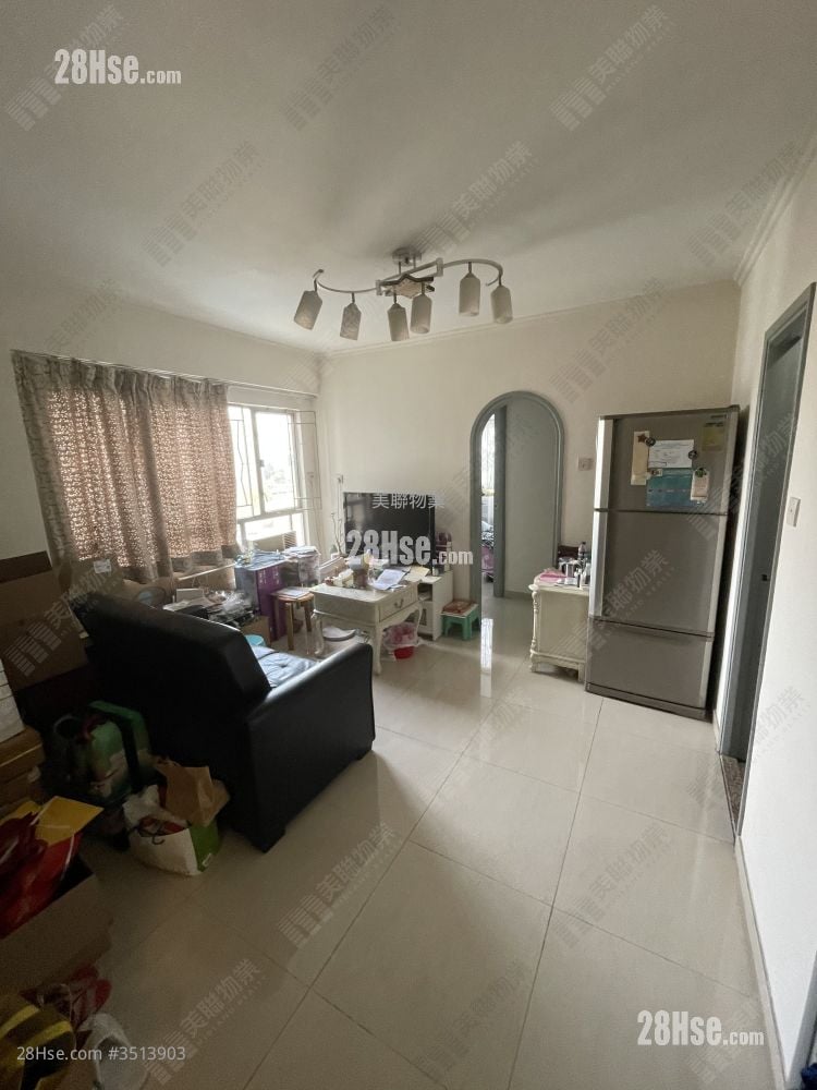 Fanling Town Center Sell 2 Bedrooms 399 ft²
