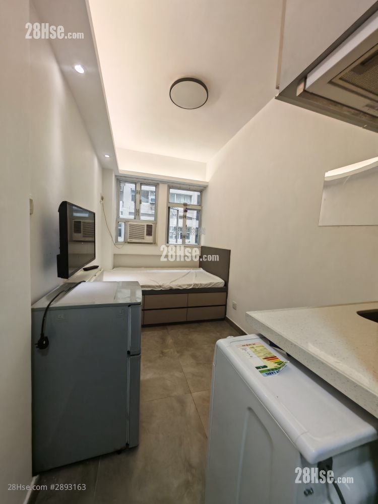 Man Wah Building Rental Studio , 1 Bathroom 160 ft²