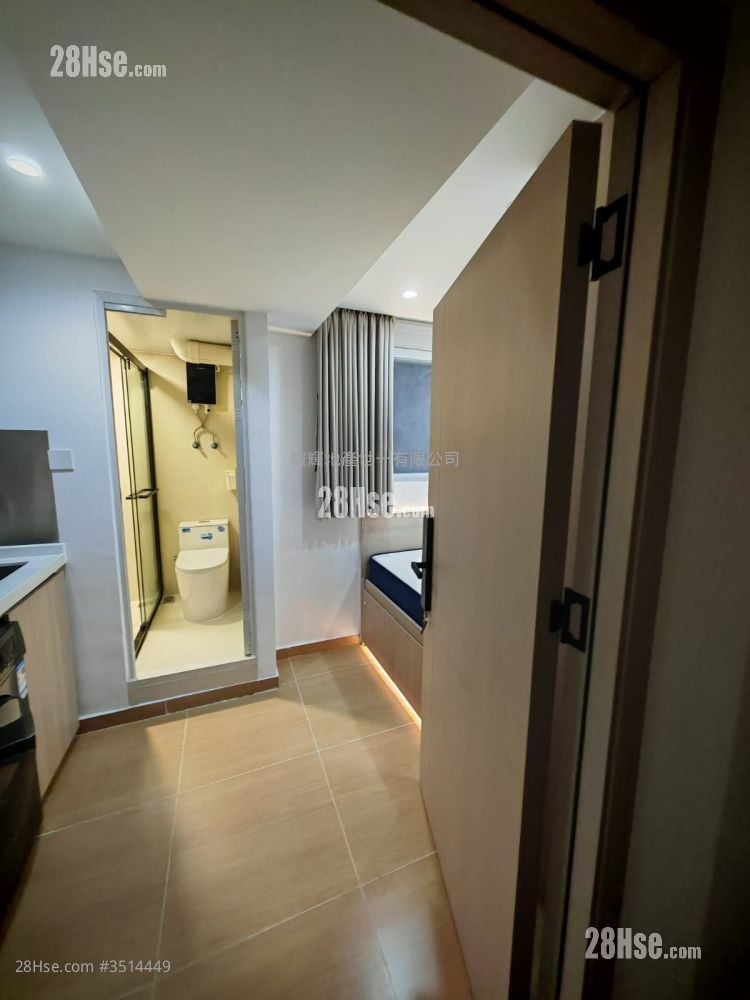 New Lucky House Rental Studio , 1 Bathroom 150 ft²