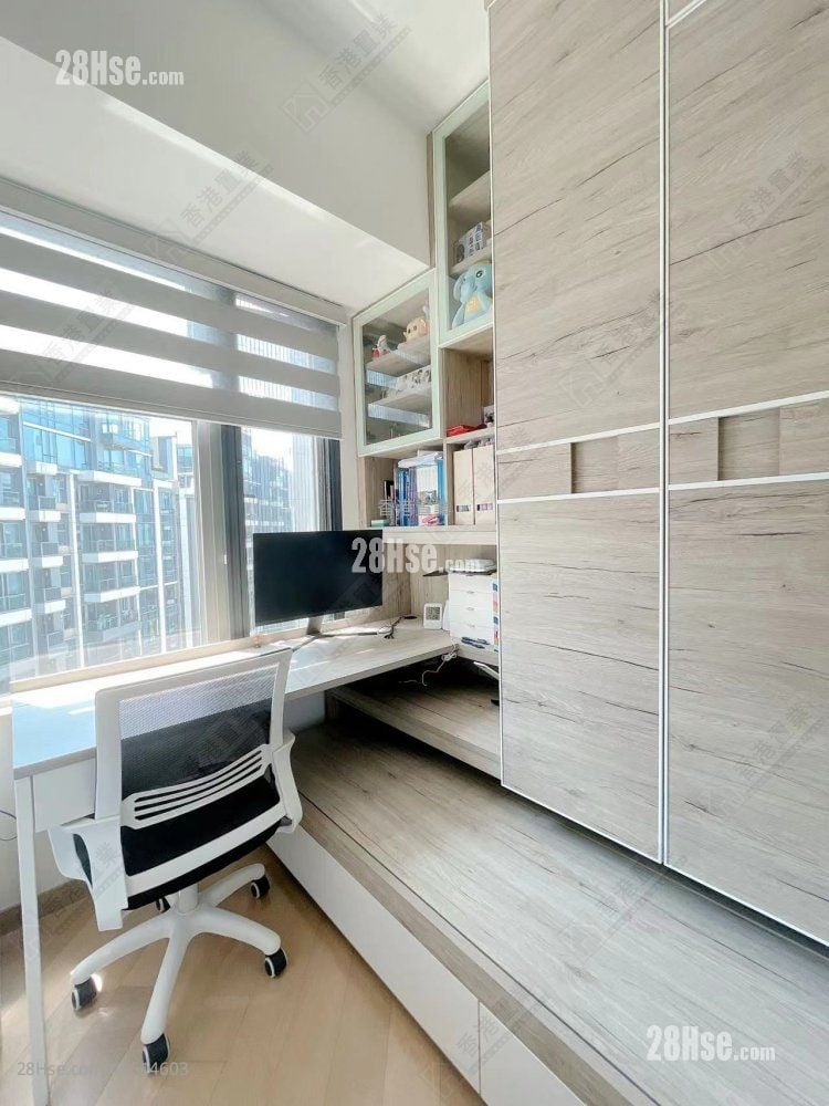 St Martin Sell 2 Bedrooms , 1 Bathroom 441 ft²