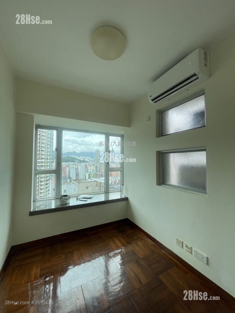 Metro Harbour View Rental 2 Bedrooms , 1 Bathroom 347 ft²