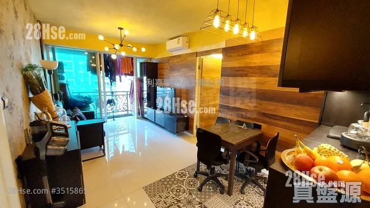 Metro Town Sell 3 Bedrooms , 2 Bathrooms 629 ft²