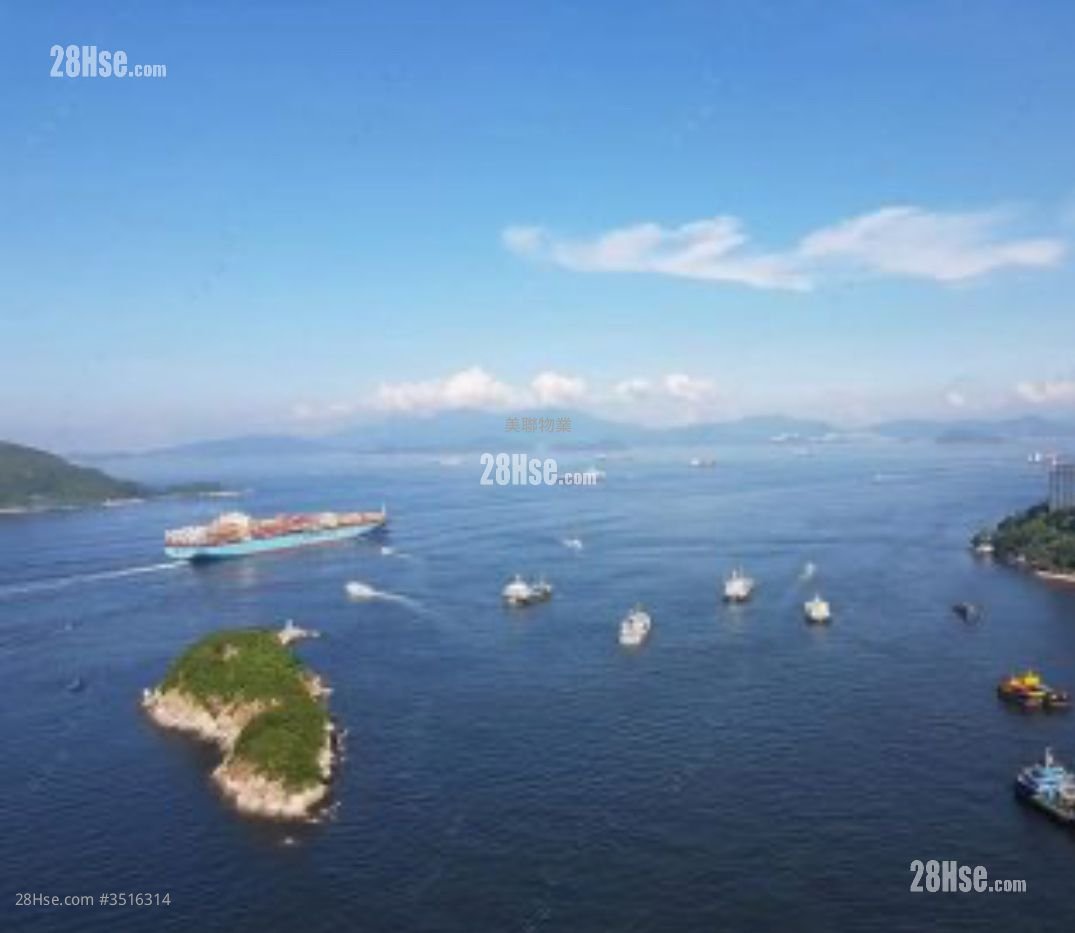South Horizons Sell 4 Bedrooms 871 ft²