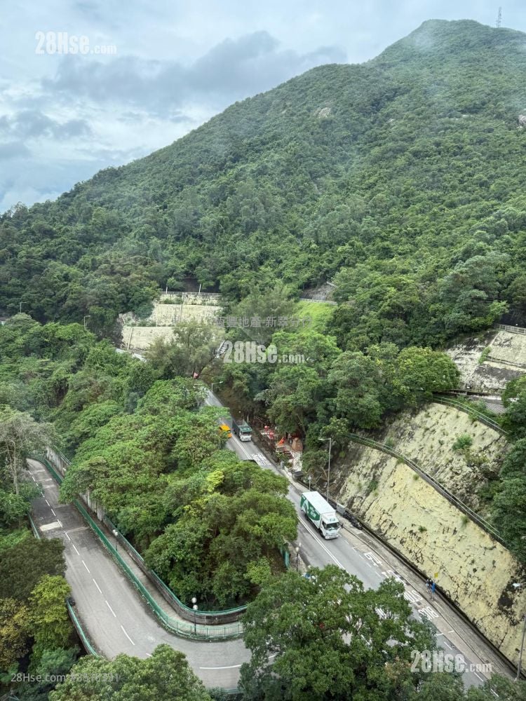 山翠苑 售盤 2 房 , 1 浴室 379 平方呎
