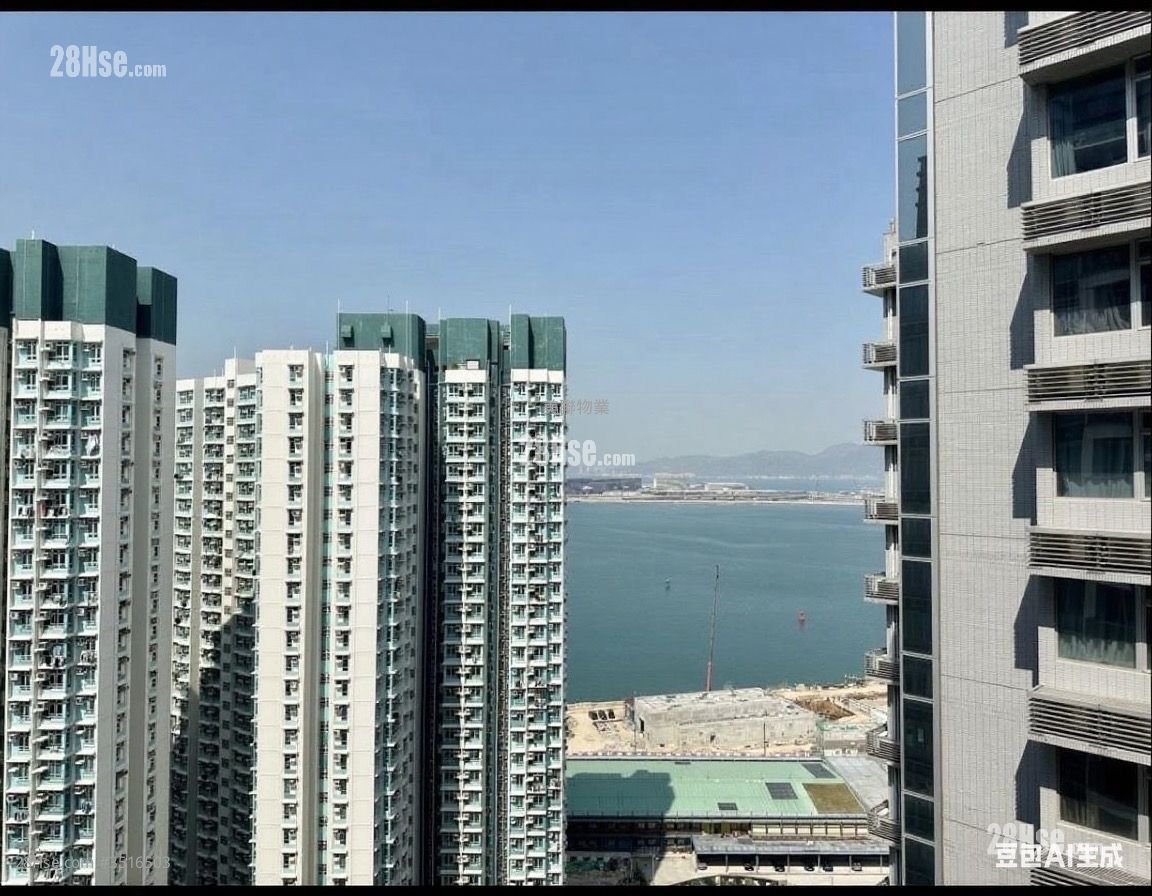 Century Link Sell 2 Bedrooms , 1 Bathroom 471 ft²