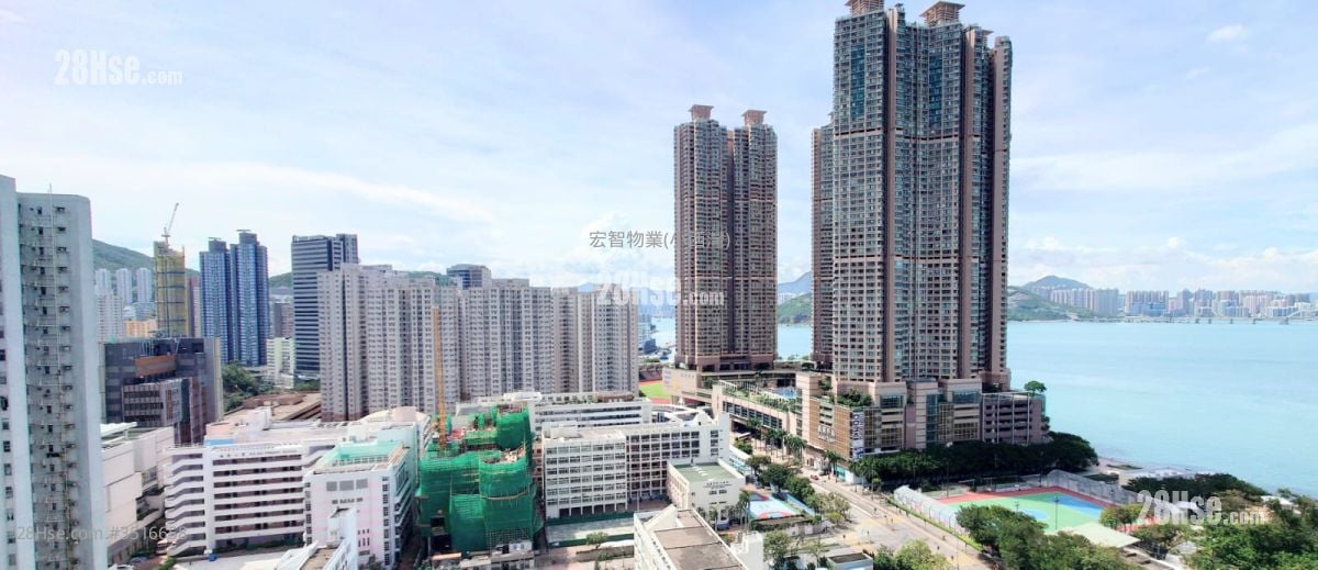 Fullview Garden Sell 2 Bedrooms , 1 Bathroom 431 ft²