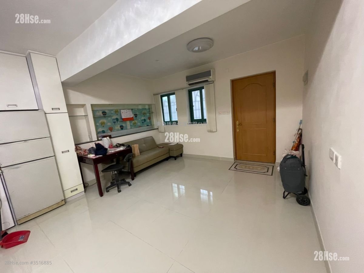 Lee Hing Building Rental 3 Bedrooms , 2 Bathrooms 600 ft²
