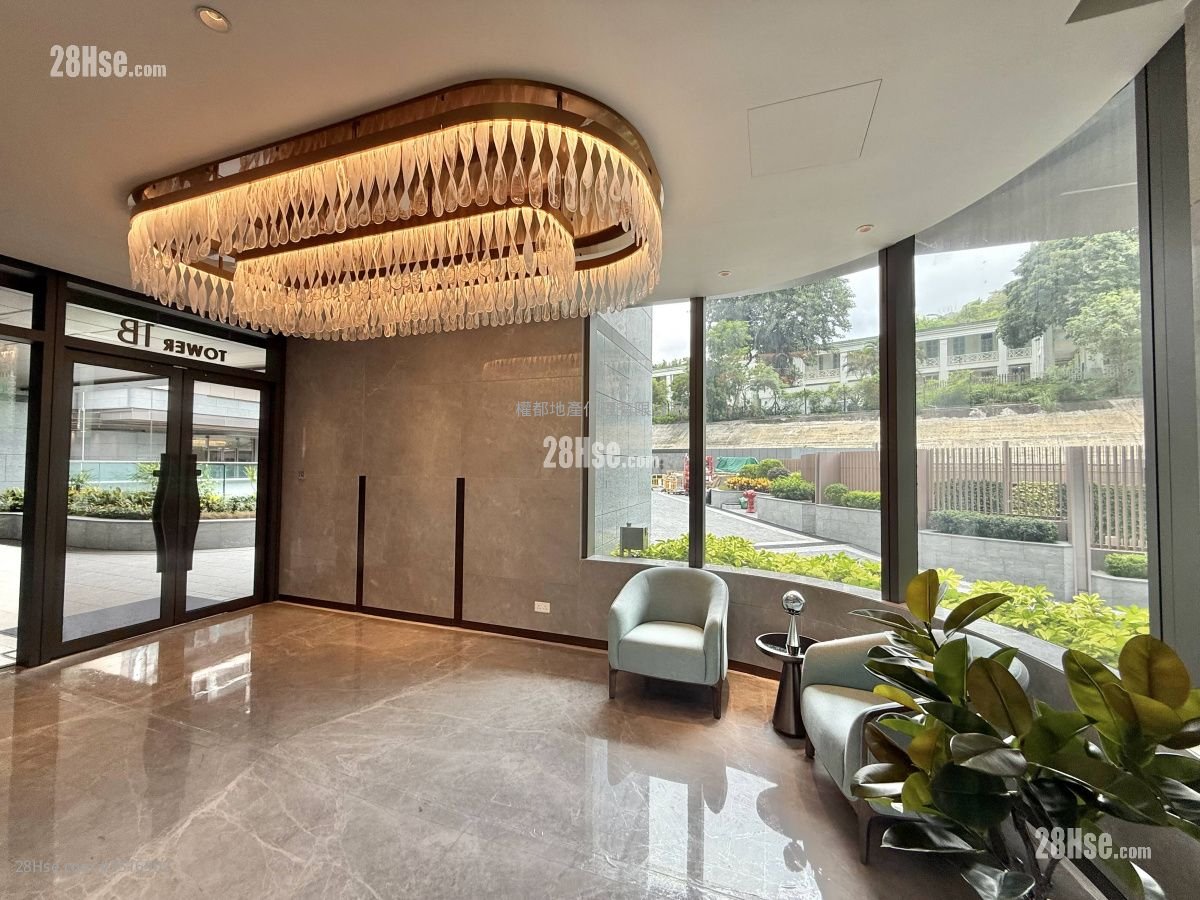 Uptown East Rental 1 Bedroom , 1 Bathroom 337 ft²