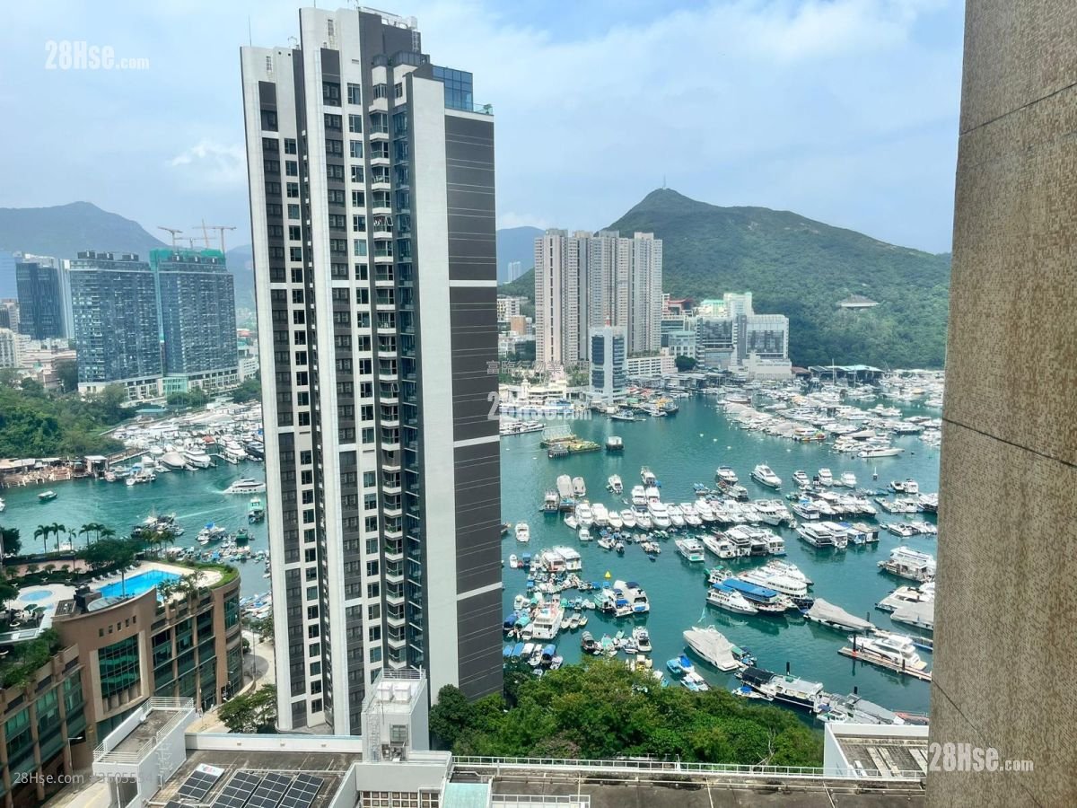 Yue On Court Rental 2 Bedrooms , 1 Bathroom 469 ft²