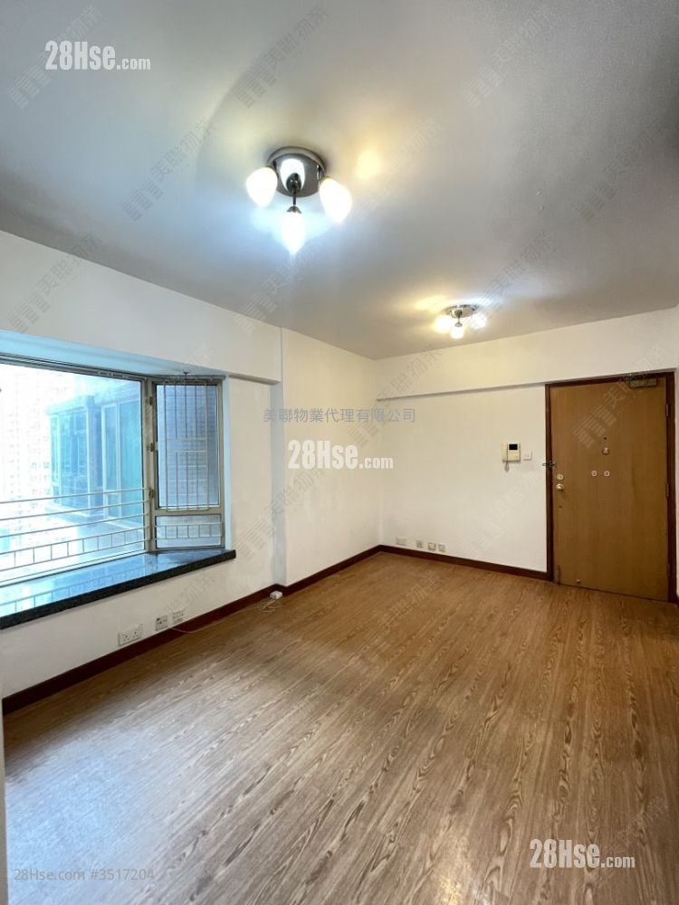 La Cite Noble Sell 2 Bedrooms , 1 Bathroom 377 ft²