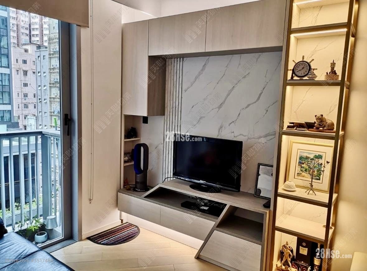 Artisan House Sell 2 Bedrooms 421 ft²