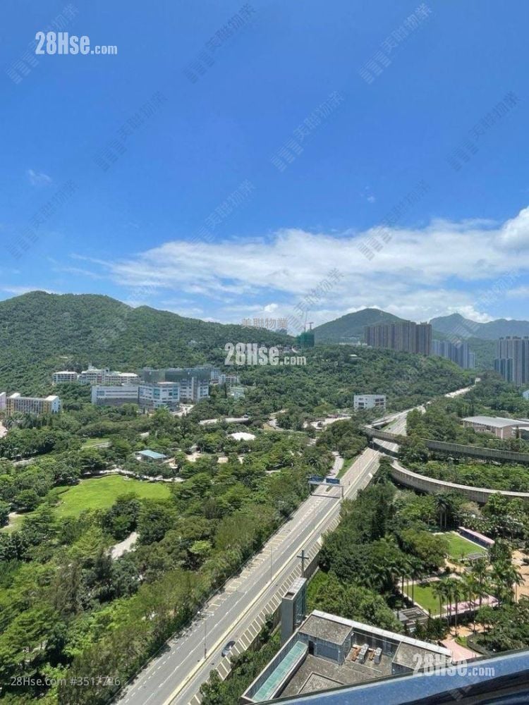 Nan Fung Plaza Sell 3 Bedrooms 809 ft²