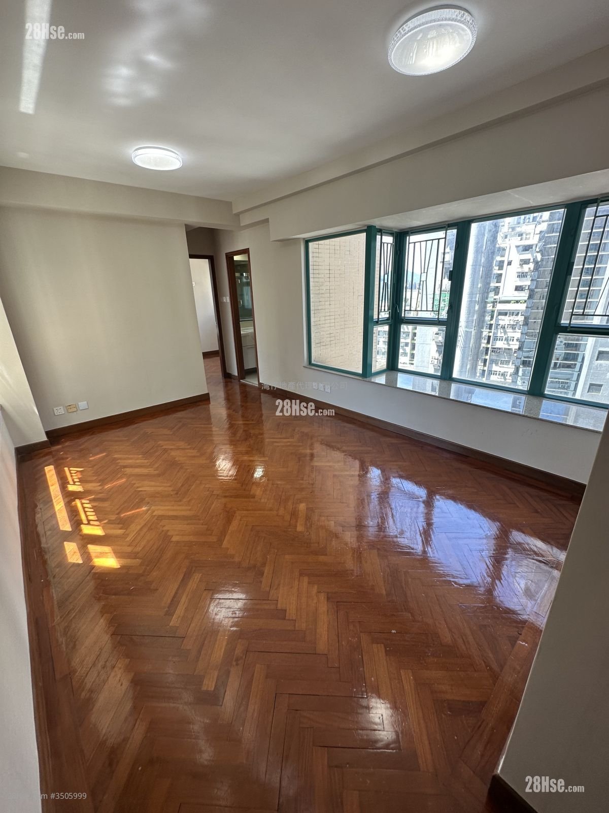The Grandeur Rental 2 Bedrooms , 1 Bathroom 412 ft²