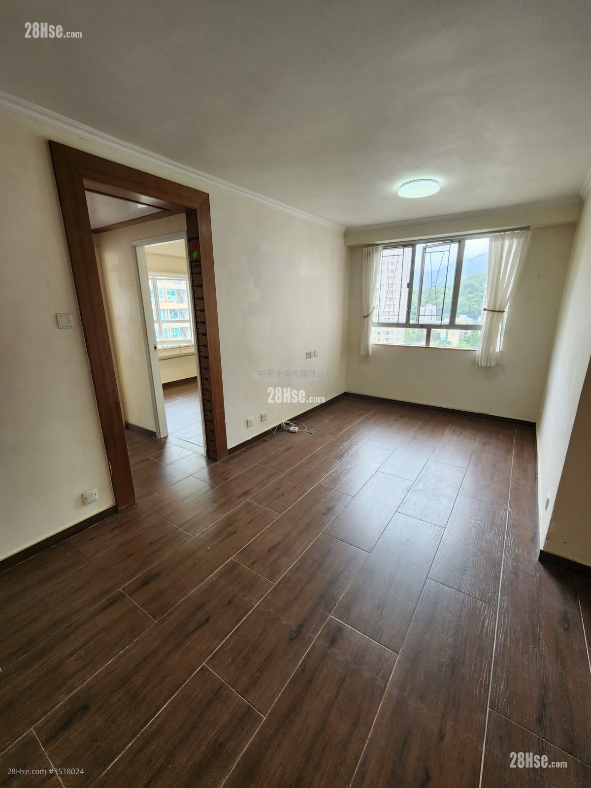 Evergreen Court Sell 2 Bedrooms 485 ft²
