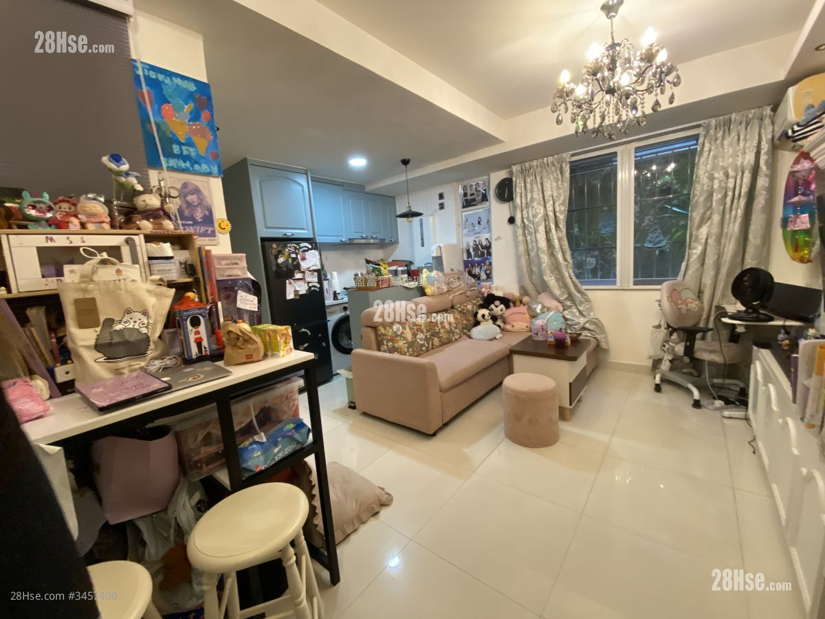 Richview Villa Sell 3 Bedrooms , 1 Bathroom 492 ft²