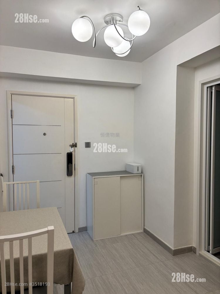 Greenwood Garden Sell 1 Bedroom 215 ft²