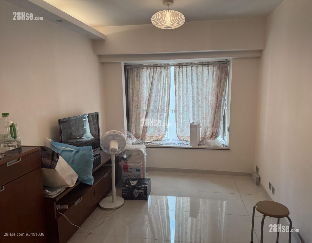 Serenade Cove Sell 3 Bedrooms , 1 Bathroom 555 ft²
