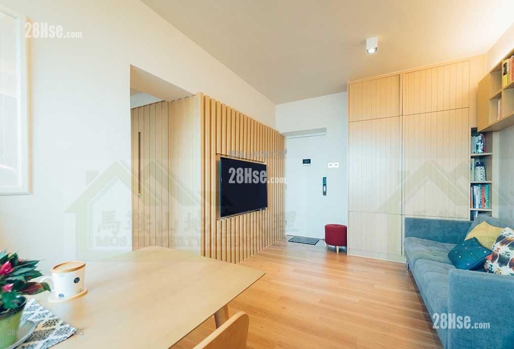 Scenery Garden Rental 2 Bedrooms , 2 Bathrooms 537 ft²