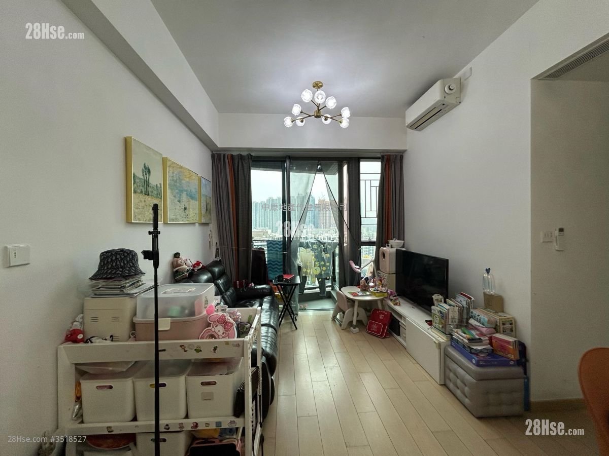Twin Peaks Sell 3 Bedrooms 757 ft²