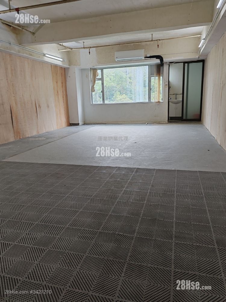 International Industrial Centre Rental 1 Toilet