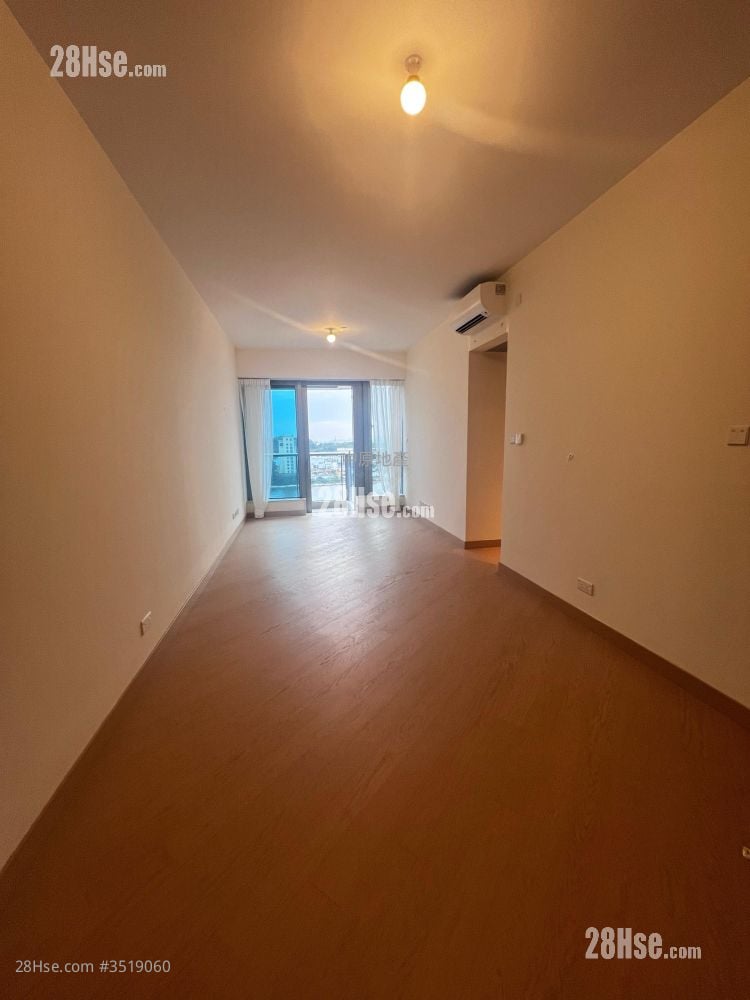 Grand Victoria Rental 3 Bedrooms , 2 Bathrooms 977 ft²