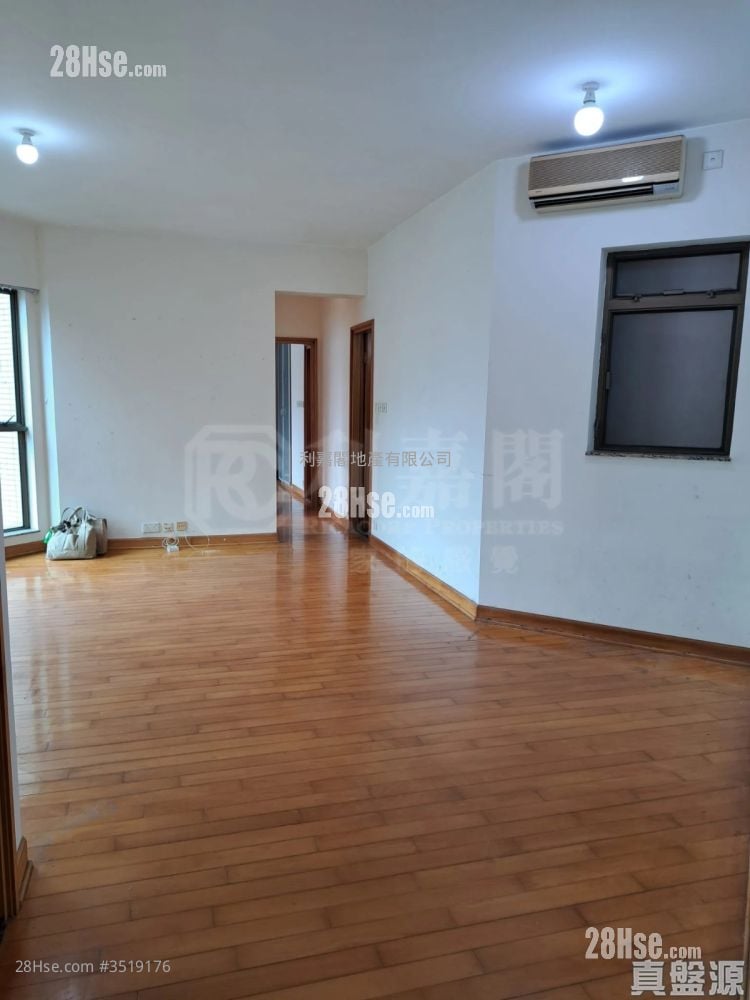 The Belcher's Sell 2 Bedrooms 748 ft²
