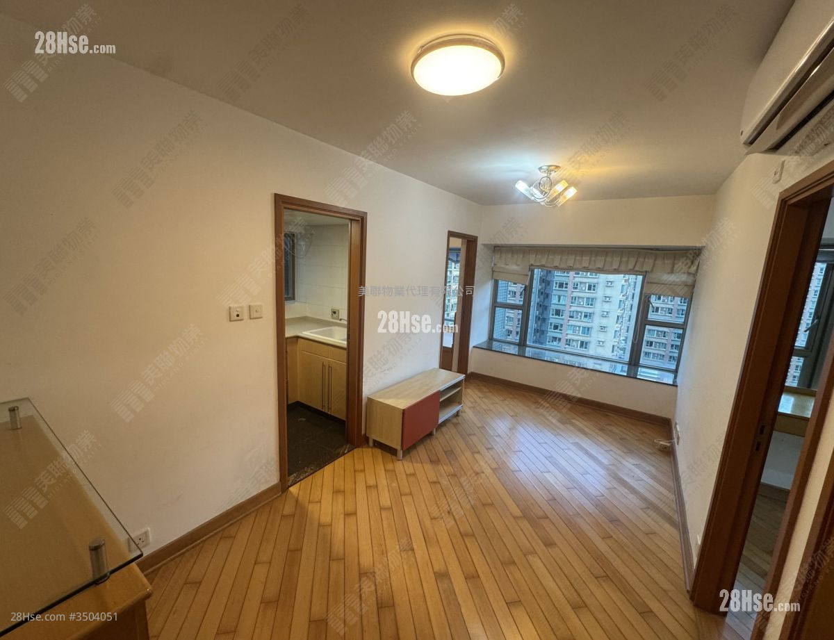 Park Central Rental 2 Bedrooms , 1 Bathroom 384 ft²