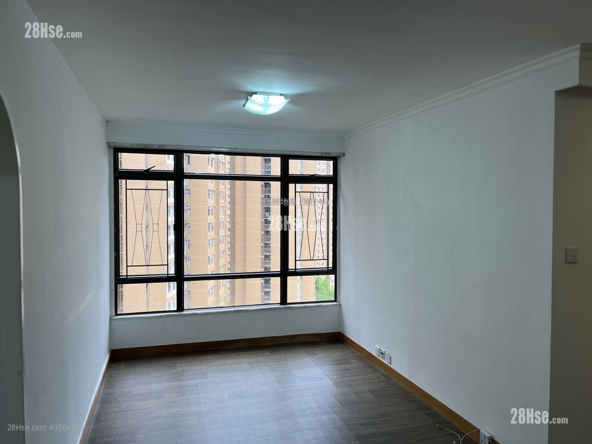 Pokfulam Gardens Rental 3 Bedrooms , 1 Bathroom 697 ft²