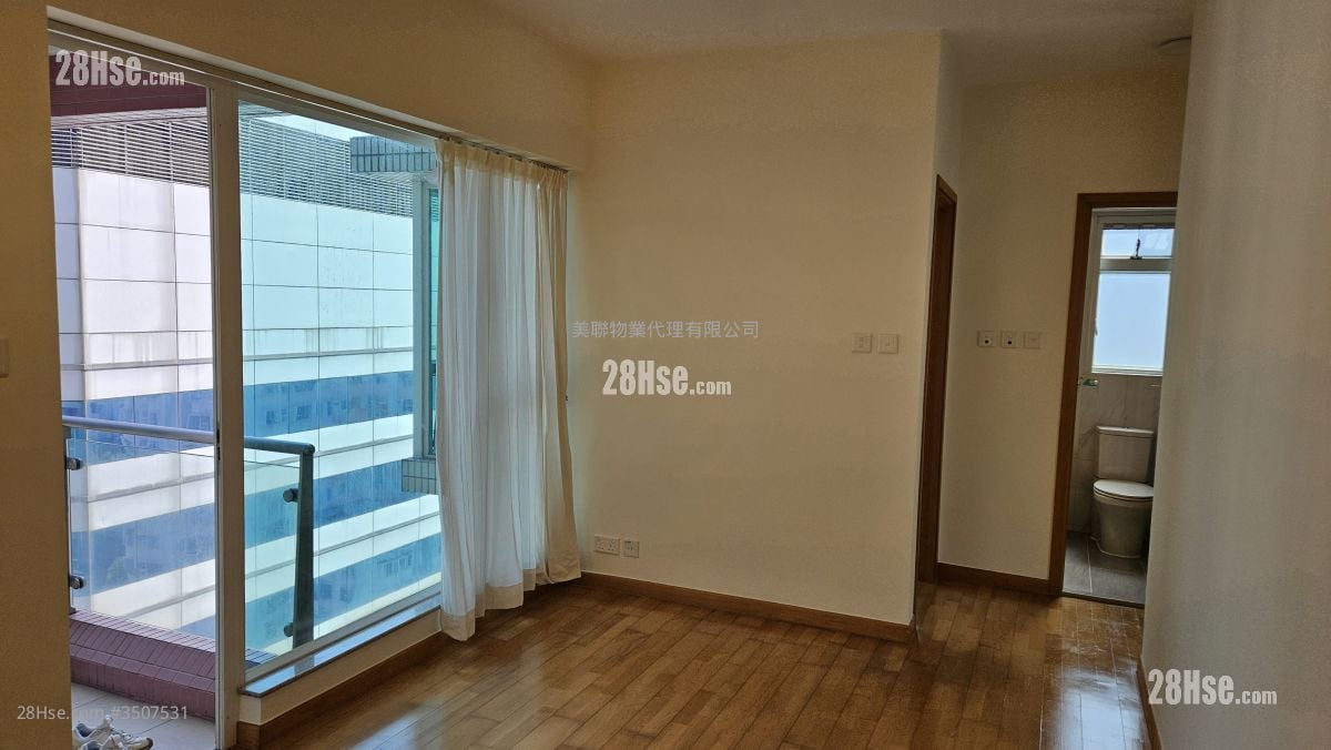 Ivy On Belcher's Rental 3 Bedrooms , 1 Bathroom 535 ft²
