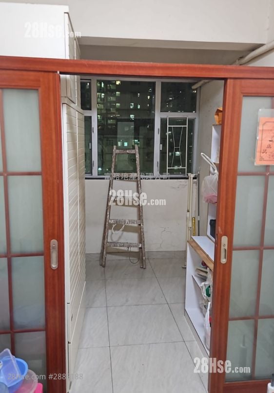 Tak On Mansion Rental 1 Bedroom , 1 Bathroom 150 ft²