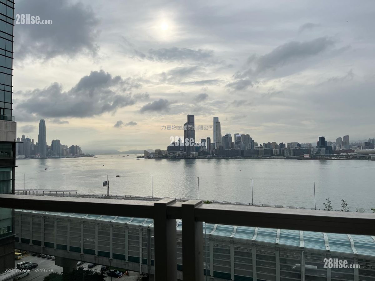 Harbour Glory Sell 4 Bedrooms , 5+ Bathrooms 1,595 ft²