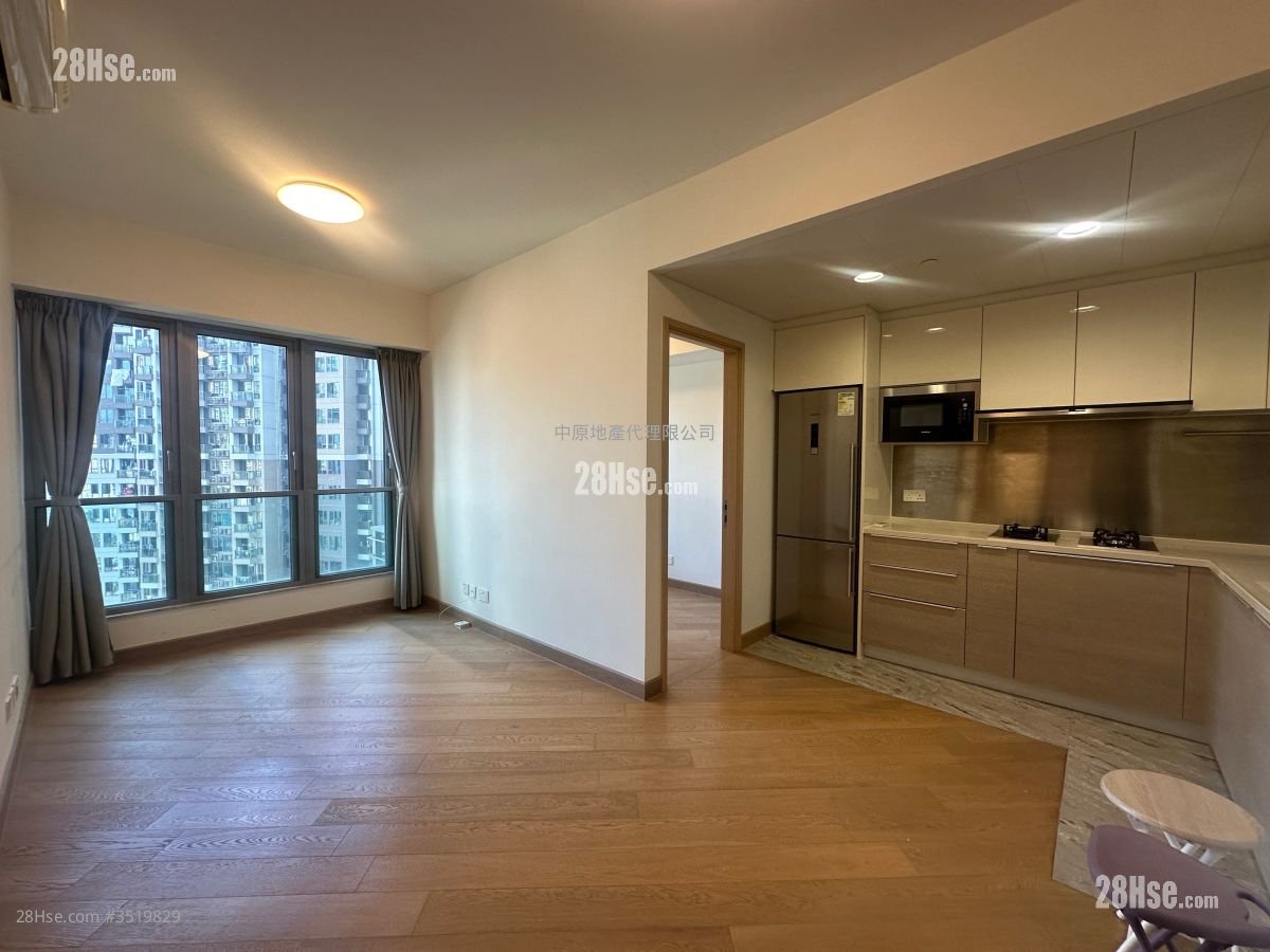 Parc City Rental 2 Bedrooms , 1 Bathroom 427 ft²