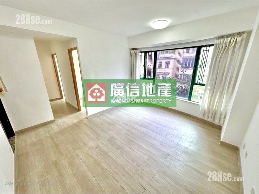 Maple Court Rental 3 Bedrooms , 1 Bathroom 438 ft²
