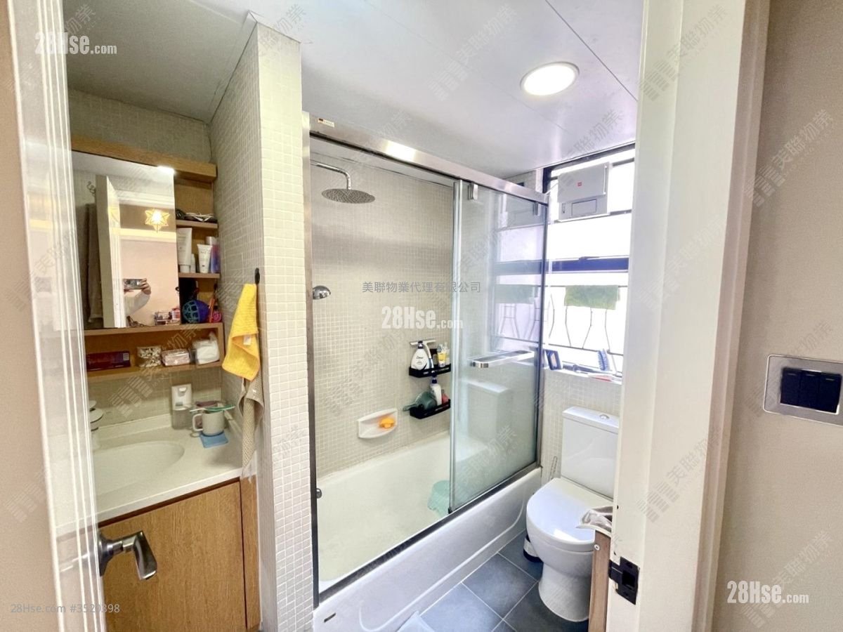Richwood Park Sell 2 Bedrooms 636 ft²