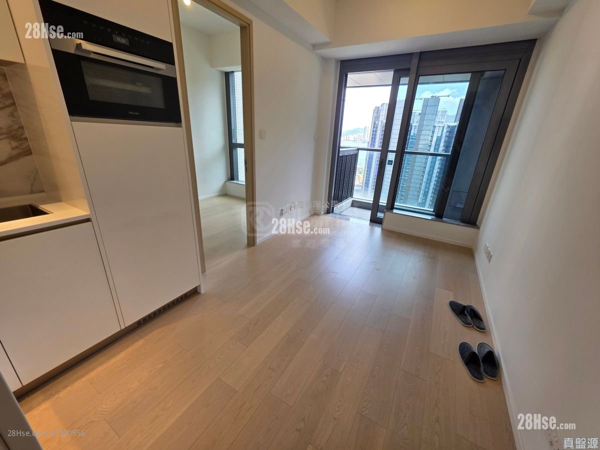 Double Coast Rental 1 Bedroom , 1 Bathroom 324 ft²