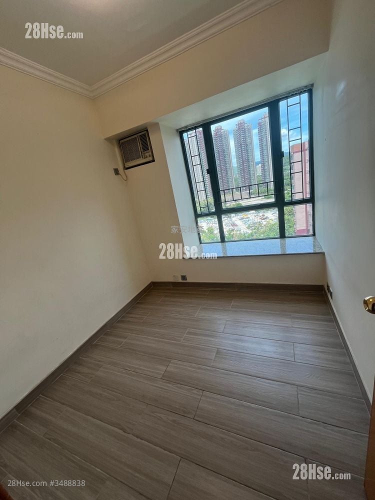 Grand Del Sol Rental 3 Bedrooms , 2 Bathrooms 740 ft²