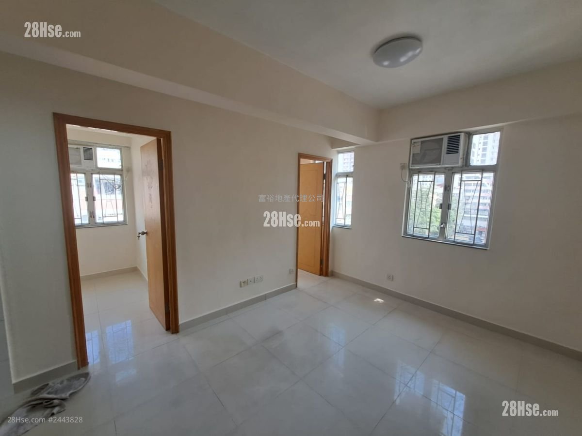 Tak On Mansion Rental 2 Bedrooms , 1 Bathroom 310 ft²