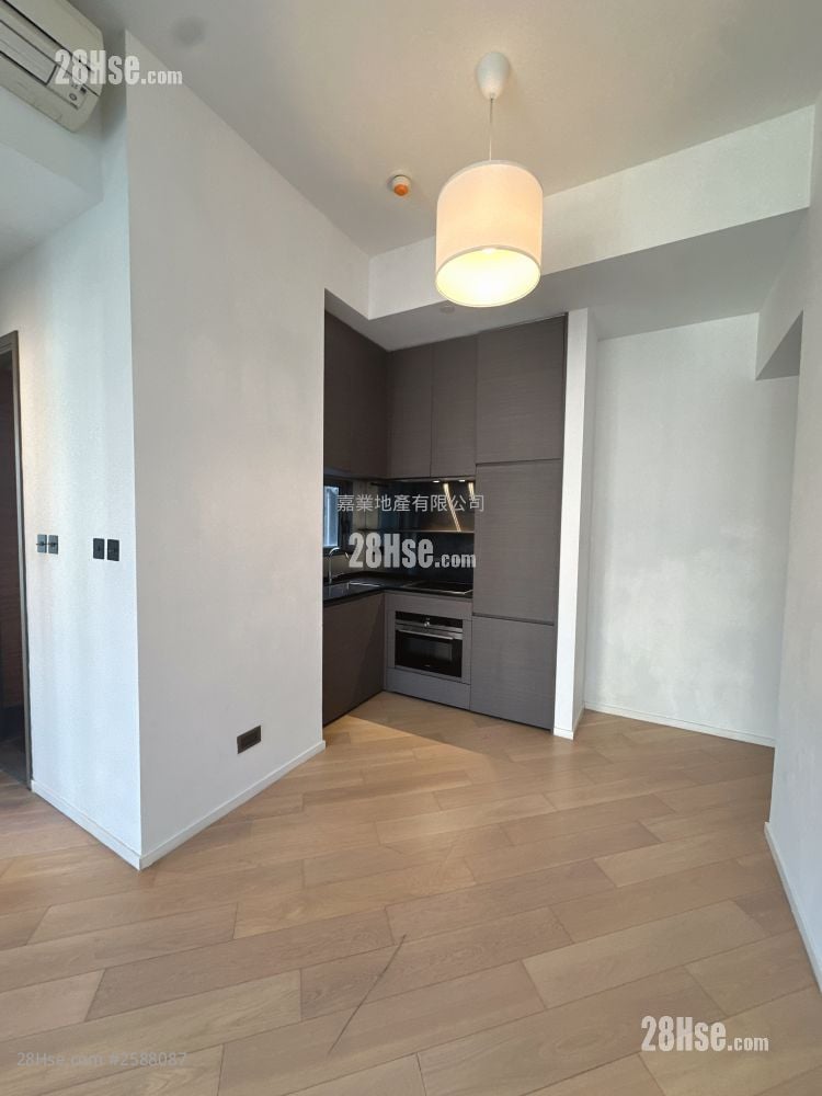Artisan House Rental 2 Bedrooms , 1 Bathroom 462 ft²