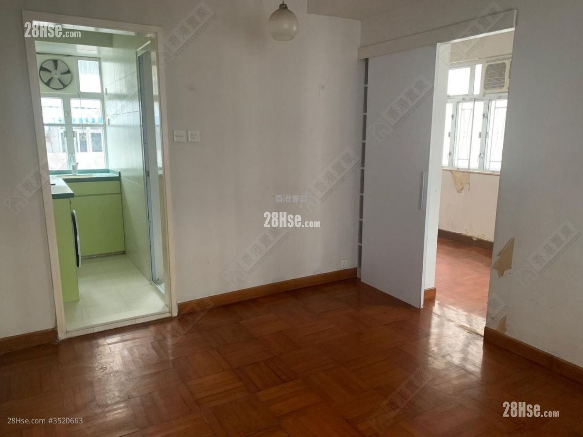 Mayland Court Sell 1 Bedroom , 1 Bathroom 347 ft²