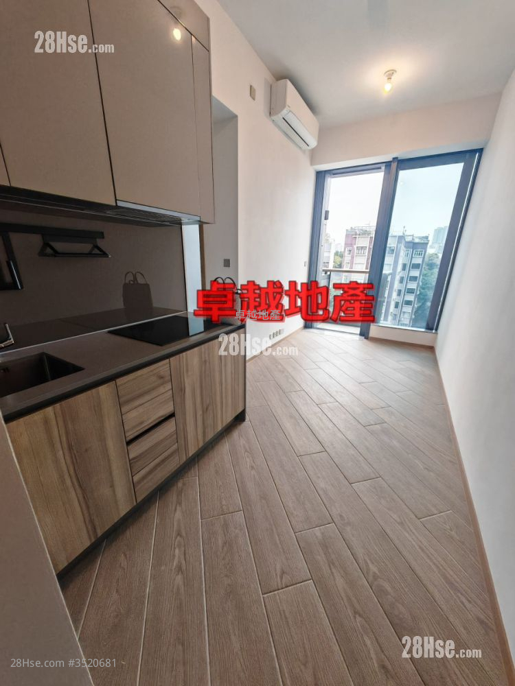Garden Crescent Rental 2 Bedrooms , 1 Bathroom 494 ft²