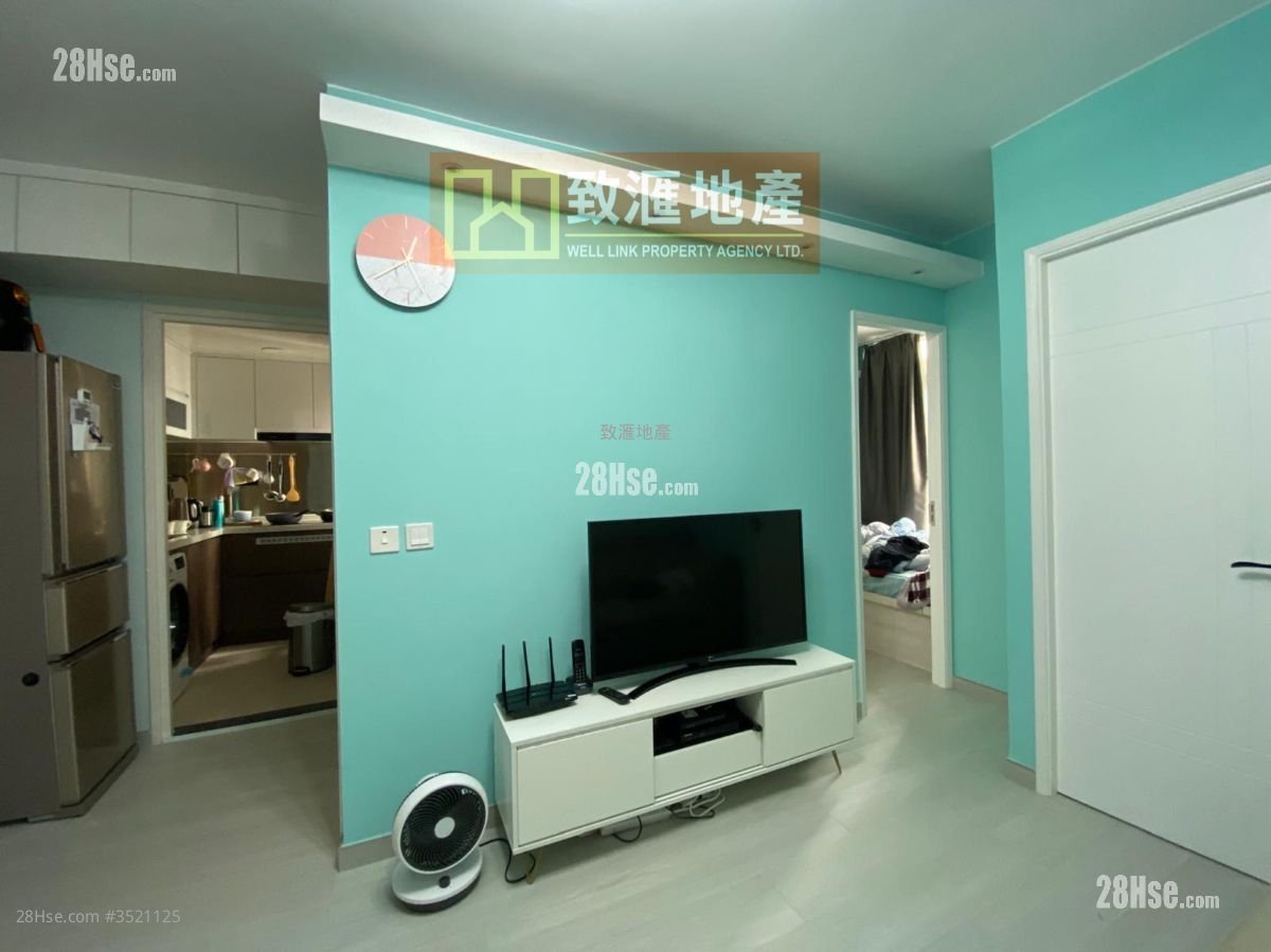 Sheung Man Court Sell 2 Bedrooms 381 ft²