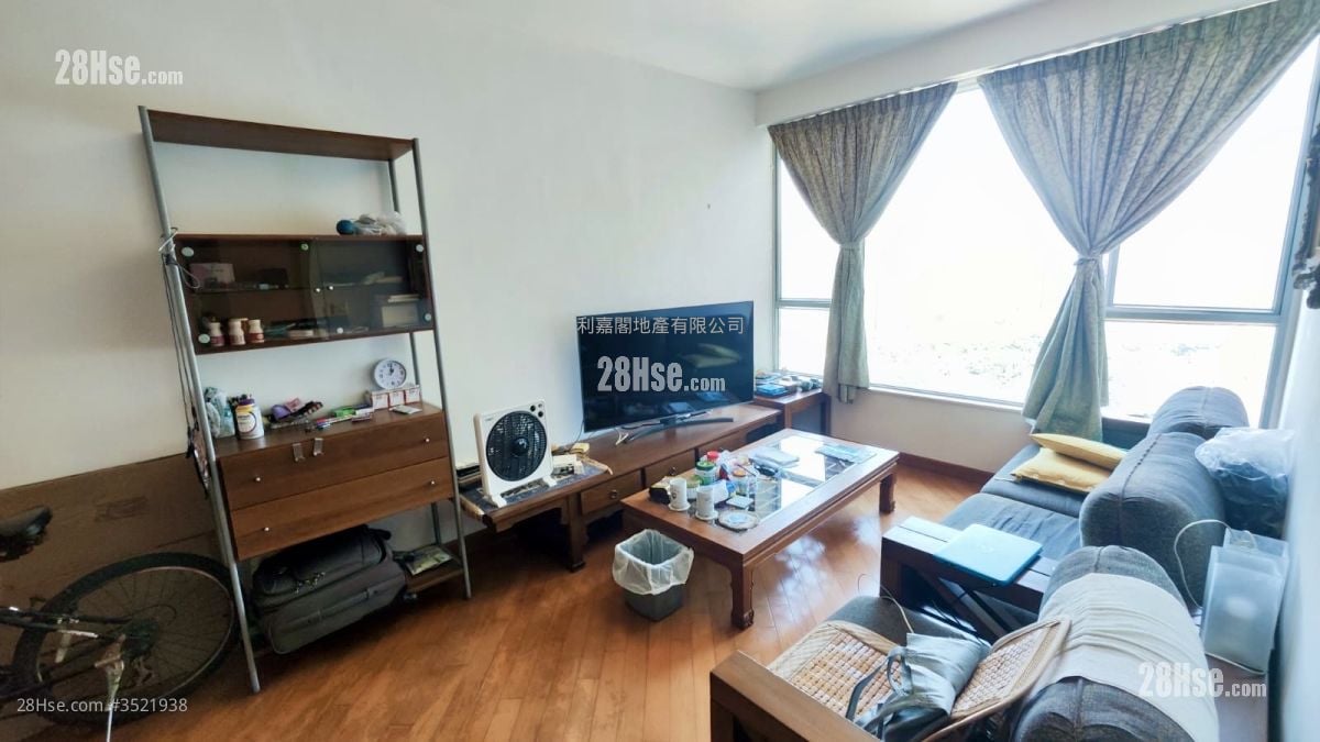 Coastal Skyline Sell 3 Bedrooms 771 ft²