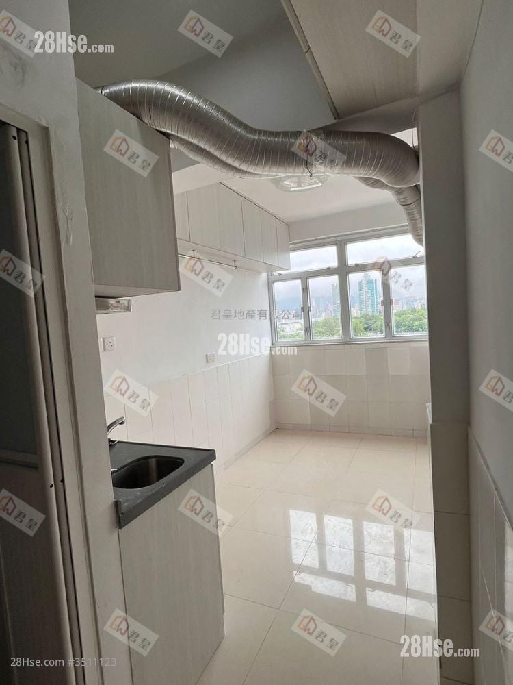Kwok Chai Building Rental Studio , 1 Bathroom 130 ft²
