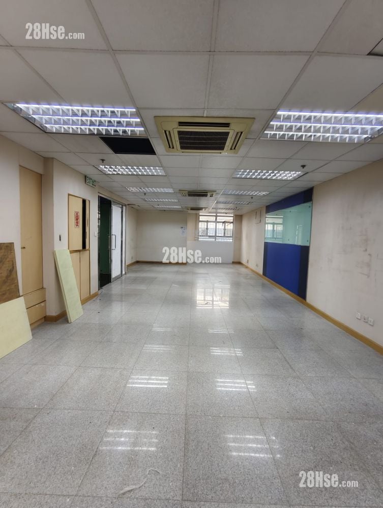 Wah Fung Industrial Centre Rental Studio , 1 Toilet
