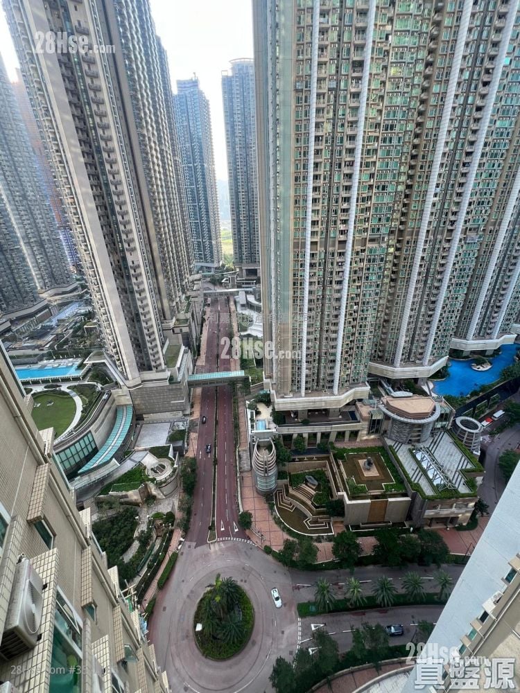 Le Prime Of Le Prestige Rental 3 Bedrooms , 2 Bathrooms 729 ft²