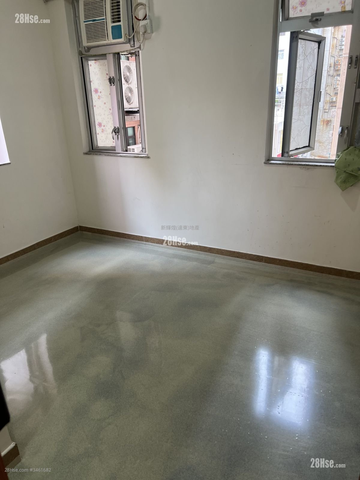 Mascot House Rental 160 ft²