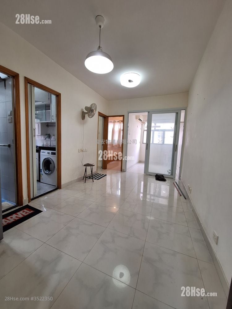Luen Gay Apartments Sell 2 Bedrooms , 1 Bathroom 382 ft²